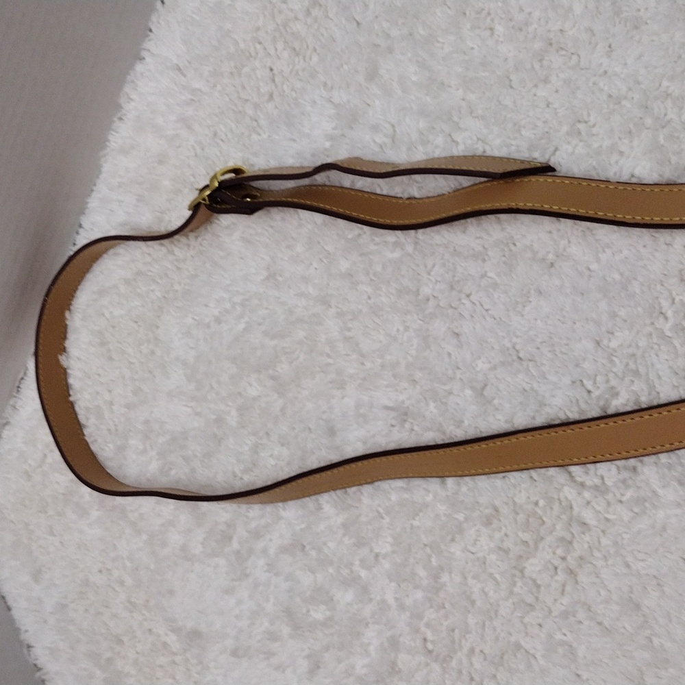 Purse Strap Beige 4 Eyelet Adjustable 47"-52" Long x 3/4" Wide #135-11 - Picture 14 of 16